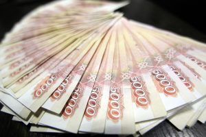 Объём «свободных денег» у россиян вырос до максимума с декабря