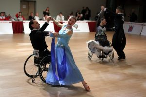 Это победа: в Петербурге прошёл чемпионат России по танцам на колясках