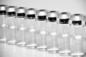 Вторая российская вакцина от коронавируса получила свидетельство о регистрации