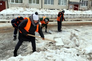 С улиц Петербурга после снегопада вывезли 45 тыс. кубометров снега